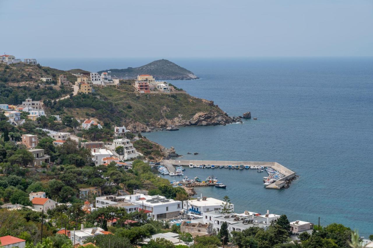 Pelagos Seafront Accommodation - George Myrties 외부 사진